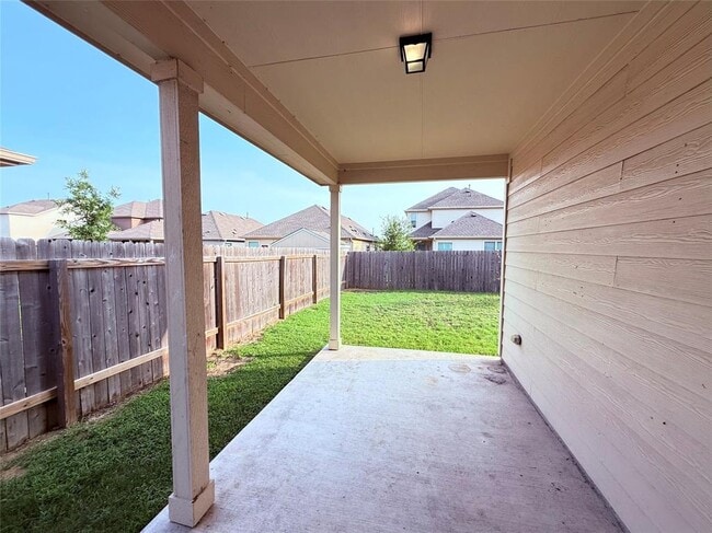 Building Photo - 805 Durness Dr