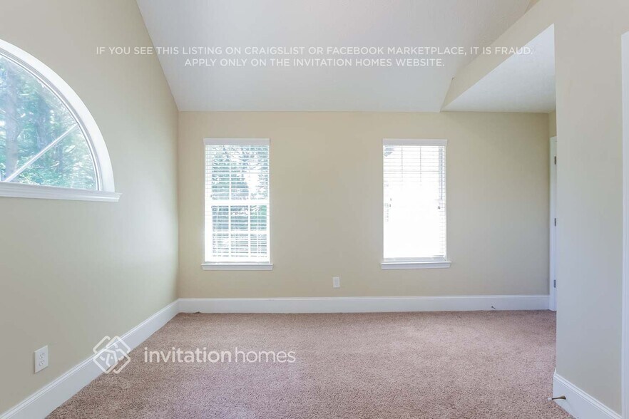 Building Photo - 15 Candlewood Ct