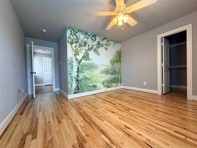 Building Photo - 1007 Kern St