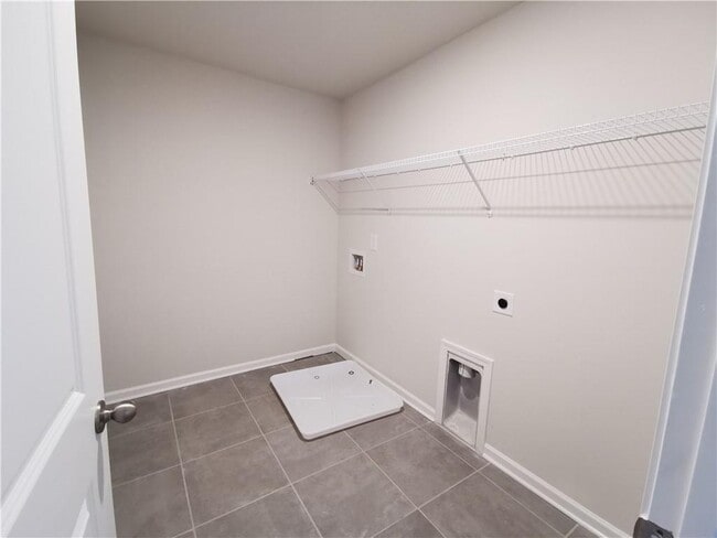 Building Photo - 6017 White Sycamore Pl