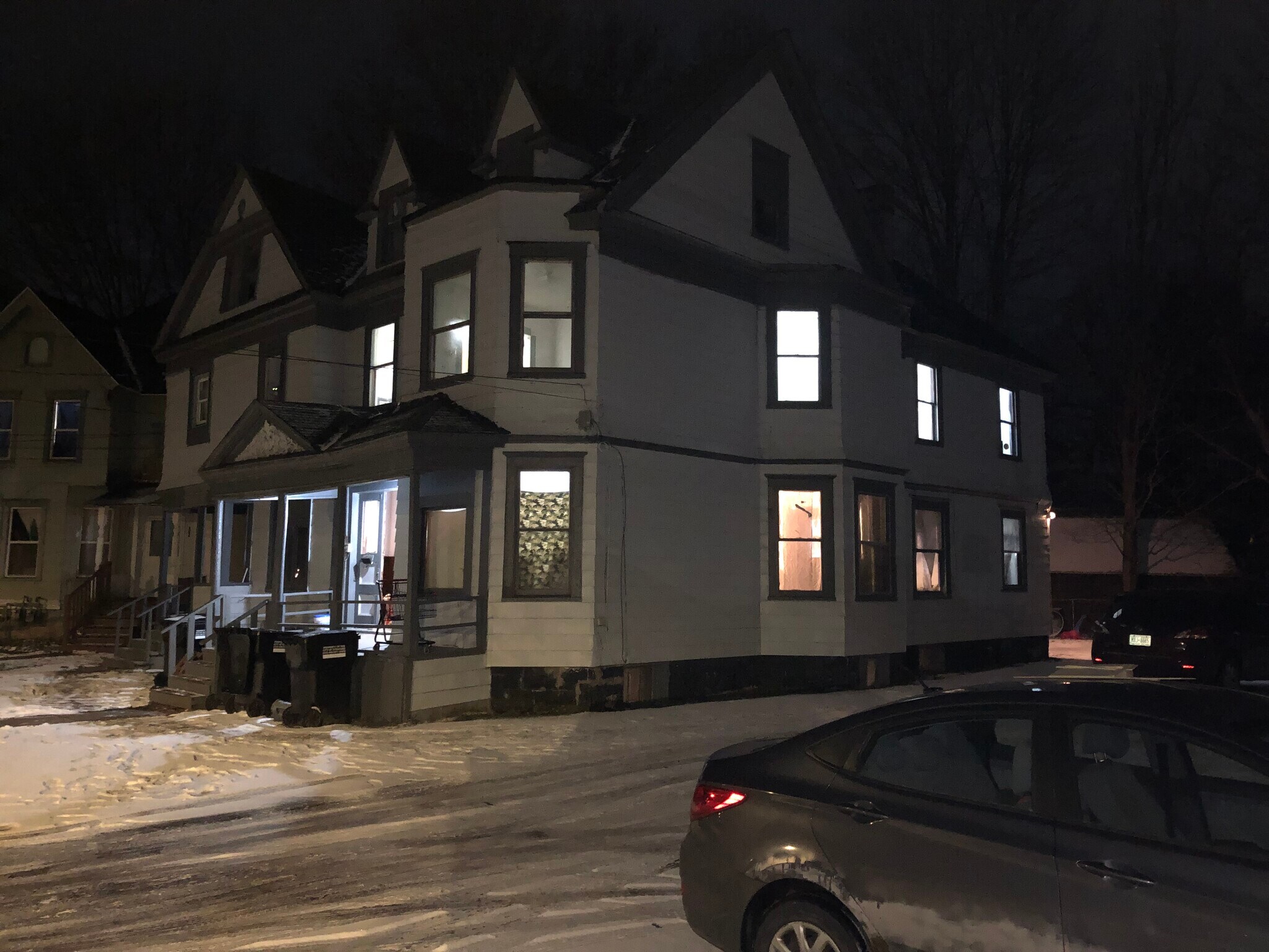 Building Photo - 206 Barrett St