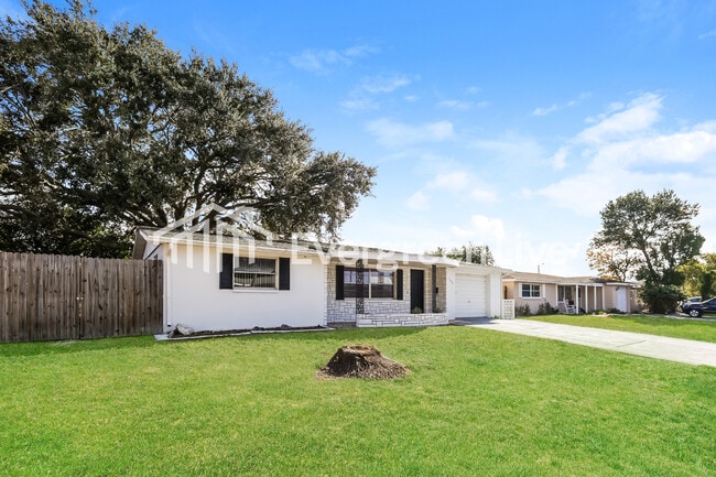 Building Photo - 11640 Rock Ln