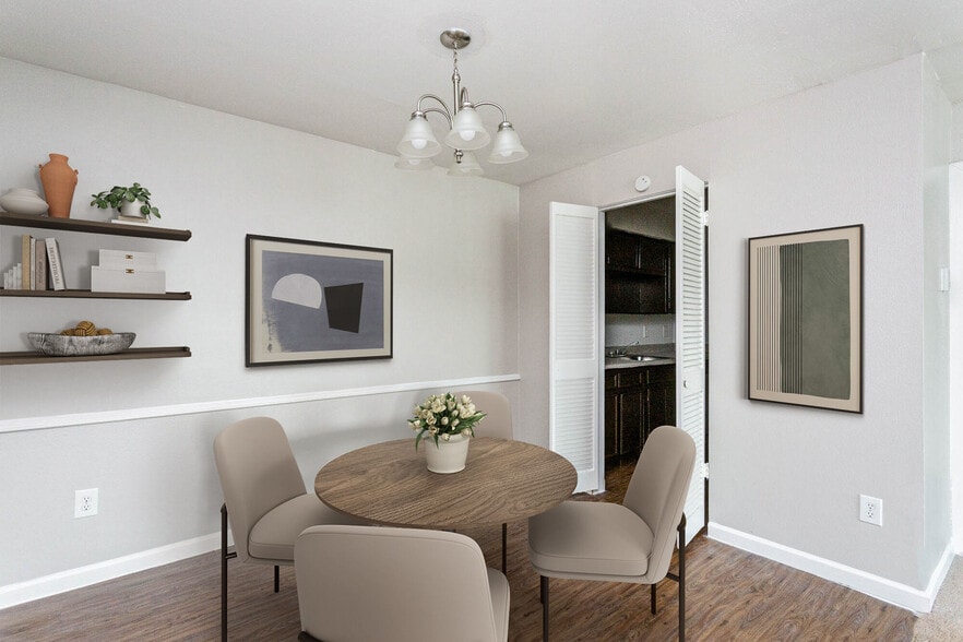 Building Photo - The Atrium At 5606