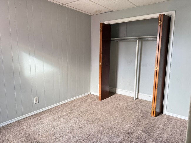 Building Photo - 218 E Liberty St