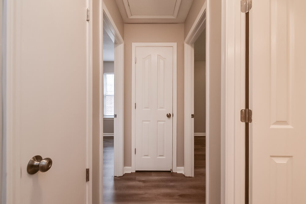 Building Photo - 1928 Thomas St