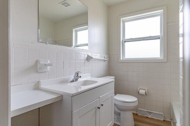 Building Photo - 311 Atcher St