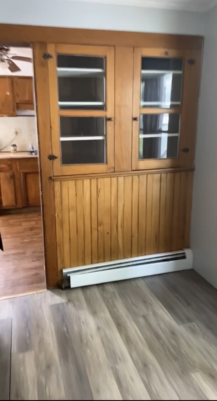 Building Photo - 113 Pleasant St