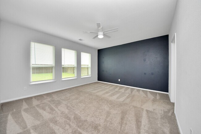 Building Photo - 2326 Kelson Cove Dr