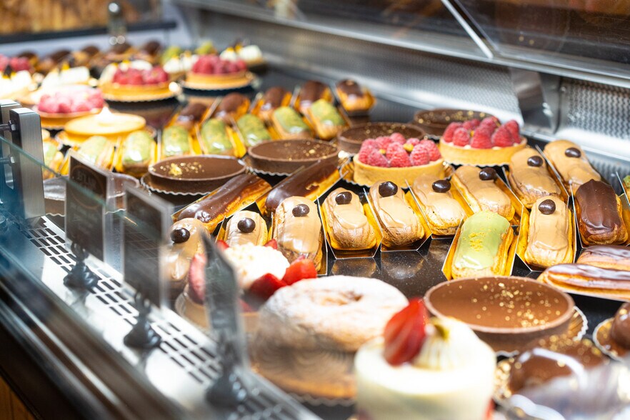 Building Photo - 176 Palmer Ave