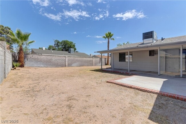 Building Photo - 5708 W Pine Cone Pl