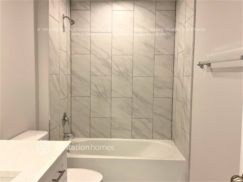 Building Photo - 542 Fort Pierce St SW