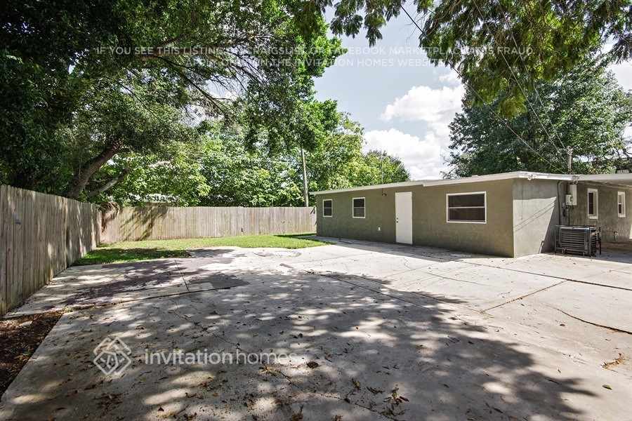 Building Photo - 5005 Steyr St