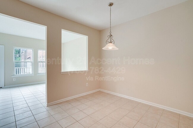 Building Photo - 23515 Forest Haven Way