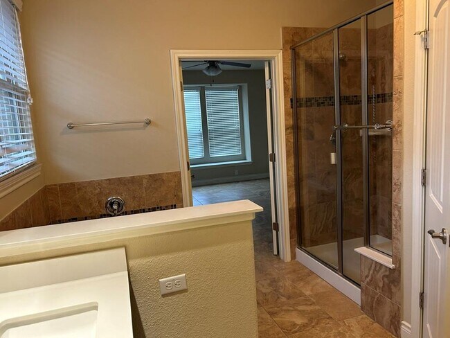 Building Photo - 19301 Bridie Path