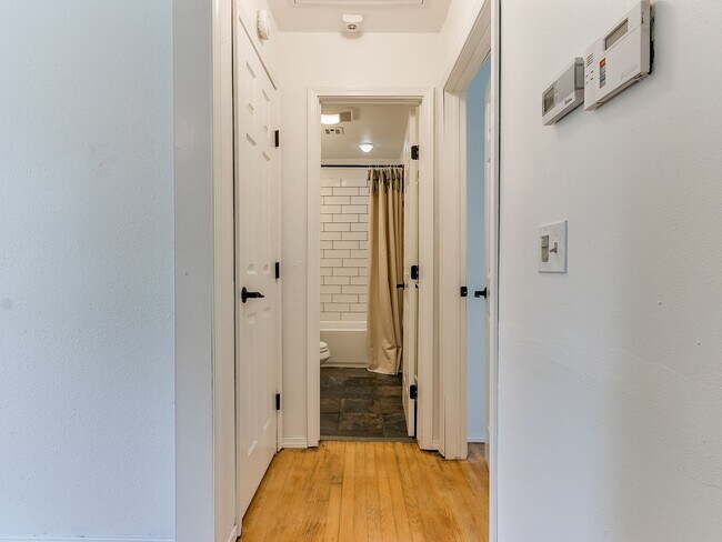 Building Photo - Charming 2 Bedroom Home in Oklahoma City