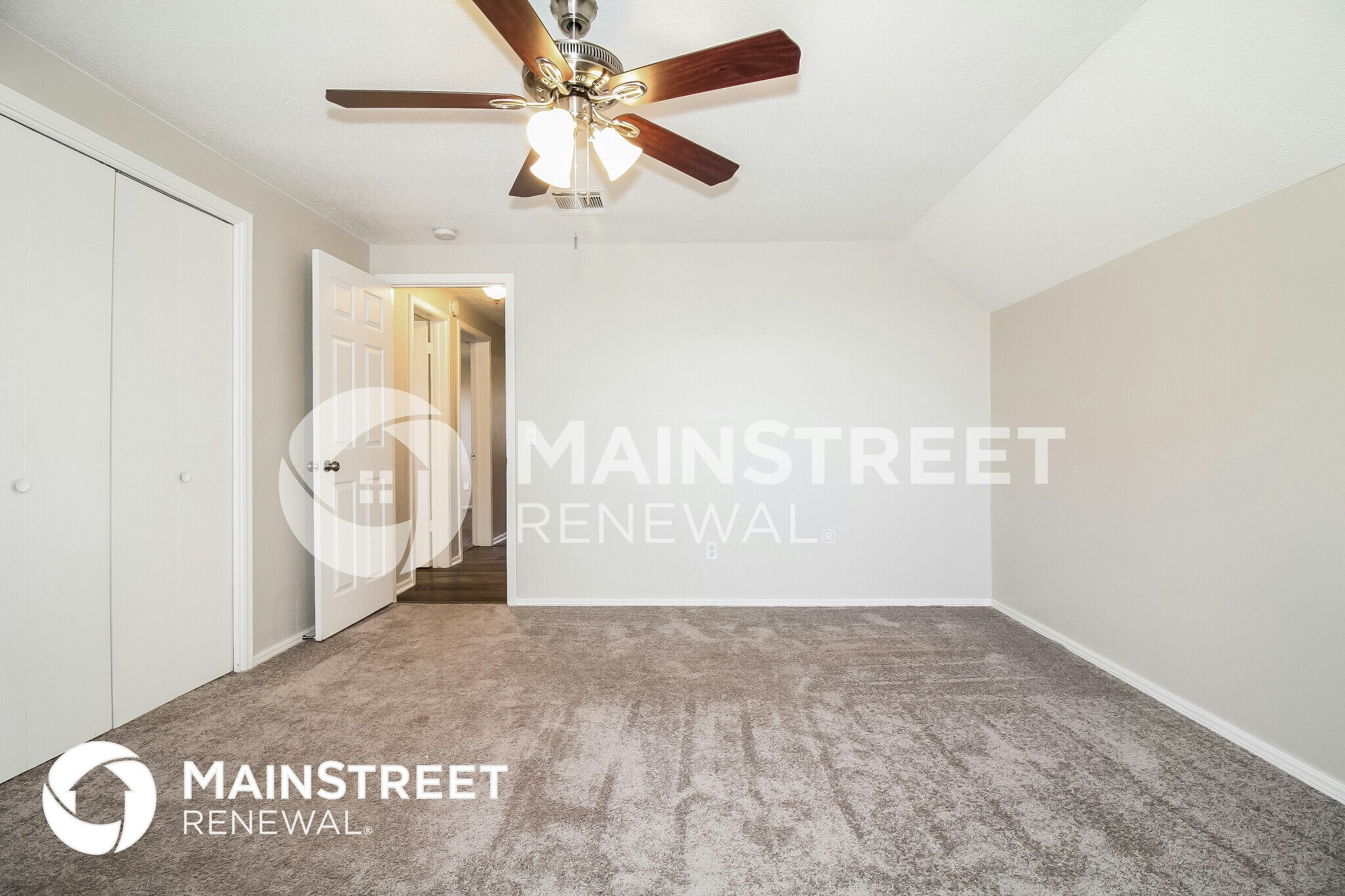 Building Photo - 3709 Chetwood Dr