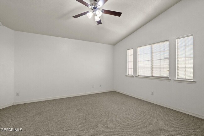 Building Photo - 1476 Luz De Sol Dr
