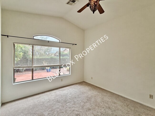 Building Photo - 10923 S Lake Gambusi Dr
