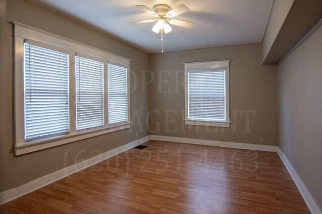 Building Photo - 4-Bedroom 2-Bathroom + Bonus Room