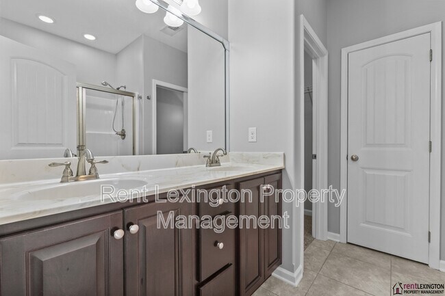 Building Photo - 111 High Hope Ln