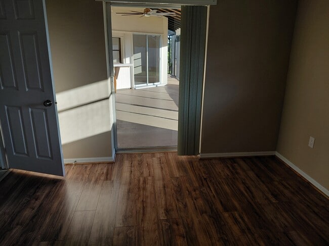 Building Photo - 3513 SE 22nd Ave