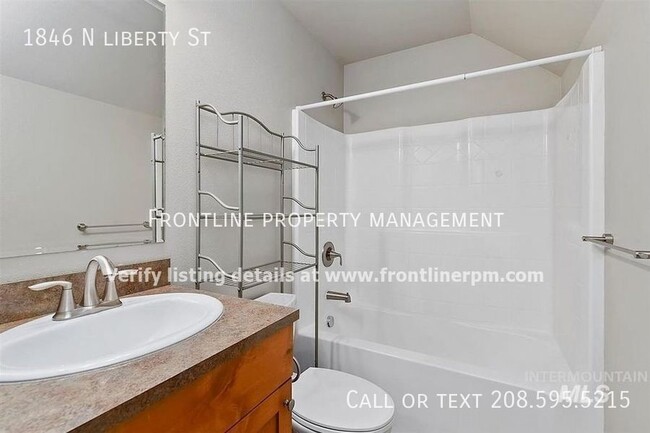 Building Photo - 1846 N Liberty St