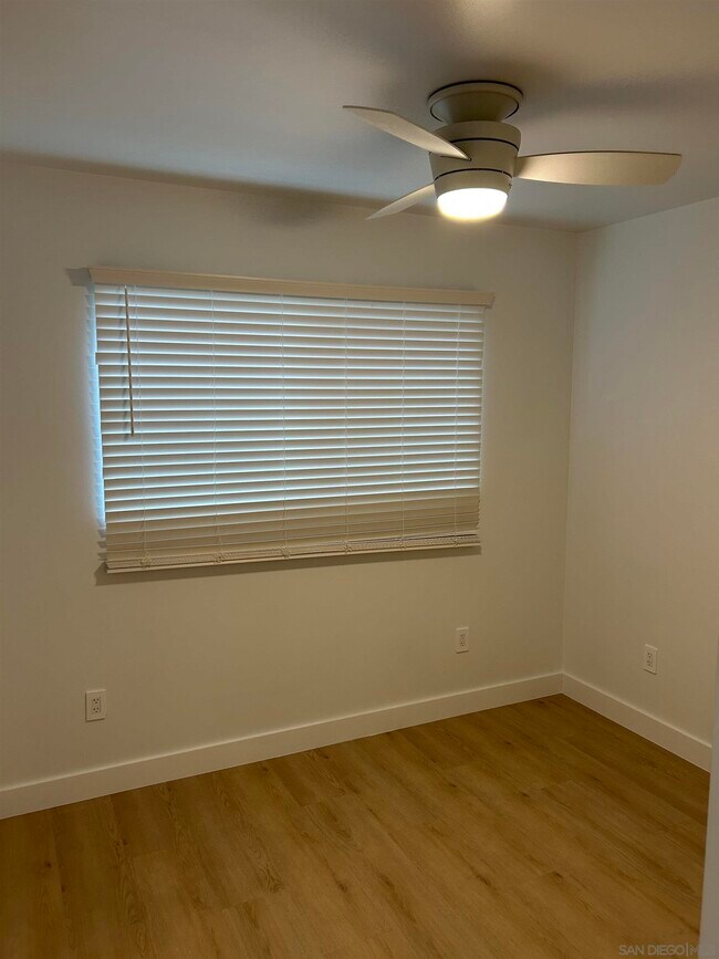 Building Photo - 1133 Sweetwater Ln