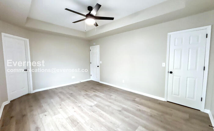 Building Photo - 1112 Clairmonte Dr