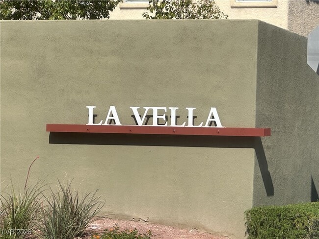 Building Photo - 6545 Cedar Waxwing St