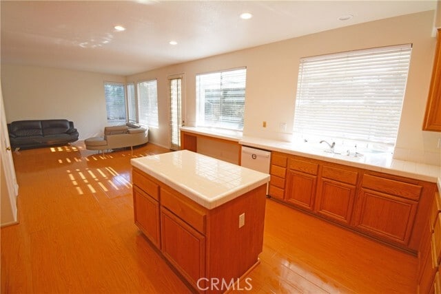 Building Photo - 1528 Rancho Hills Dr