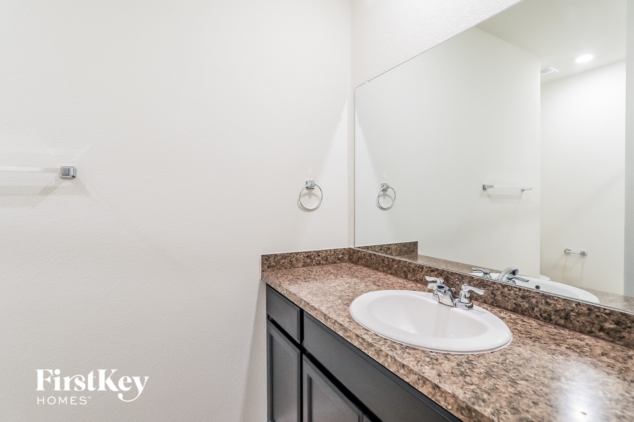 Building Photo - 2205 Sadlers Creek Ln