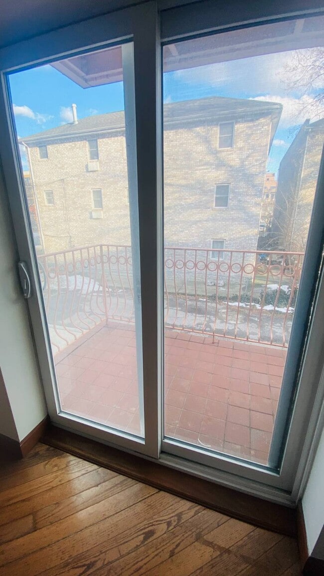 Building Photo - 20-07 37th St