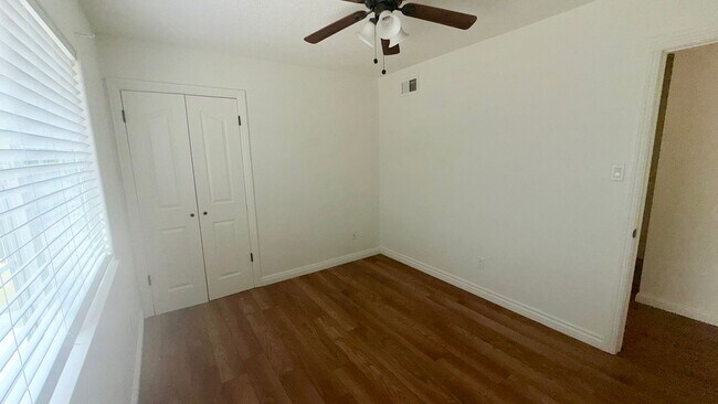 Building Photo - 22684 Minona Dr