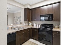 Building Photo - Courtney Bend