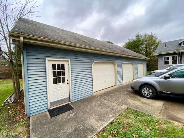 Building Photo - 2321 N Leavitt Rd NW