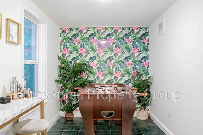 Building Photo - 14 Lieutenant St