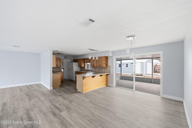 Building Photo - 1715 N Merrimac Dr