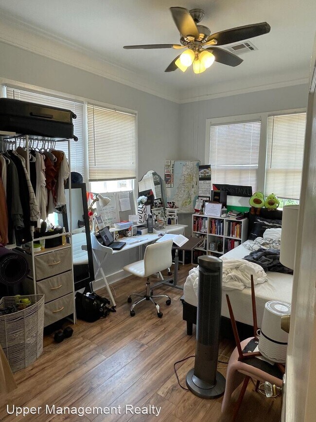 Building Photo - 3 br, 2 bath  - 7716 Maple 7718 Maple St