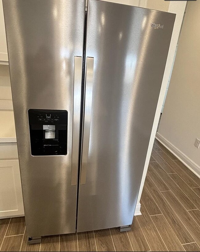 Building Photo - 45 Splendor Run