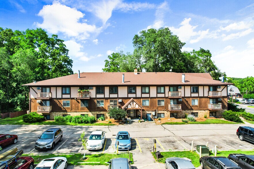 Building Photo - 2564 Branch St