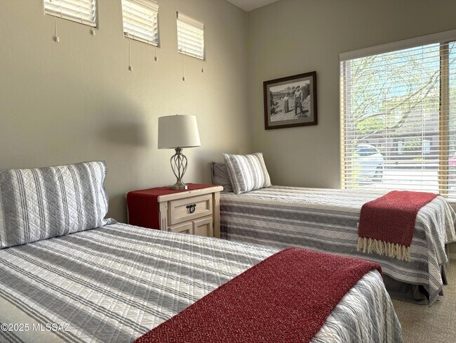 Building Photo - 655 W Vistoso Highlands Dr