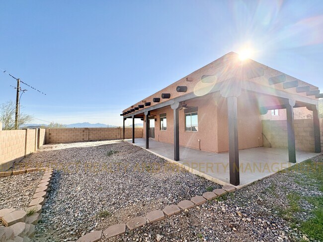 Building Photo - 4995 S Terrain Dr