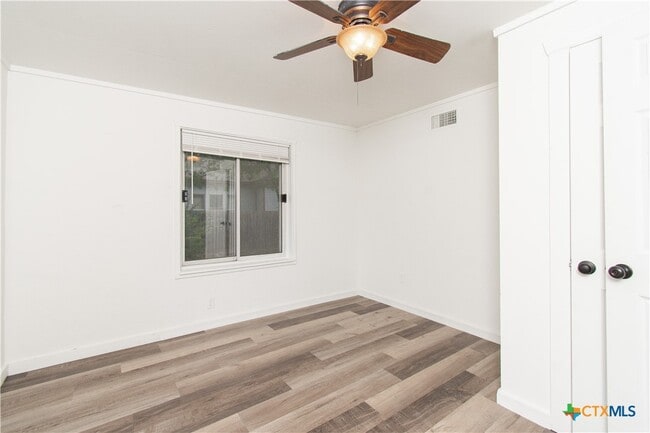 Building Photo - 306 S 25th St