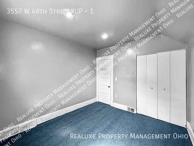 Building Photo - 3557 W 46th St