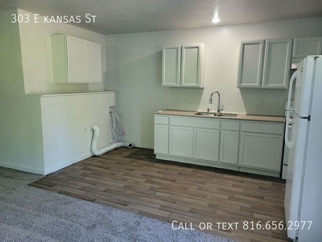 Building Photo - 303 E Kansas St