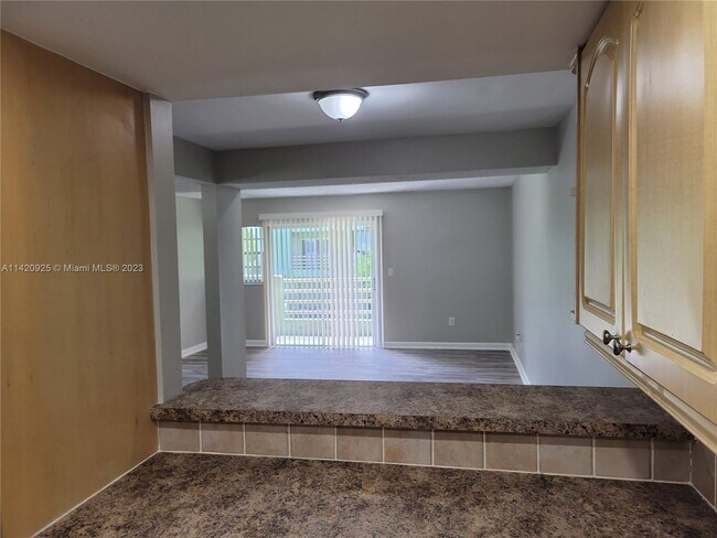 Building Photo - 11123 NW 7th St