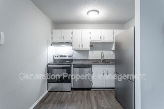 Building Photo - 113 Goodson Ave