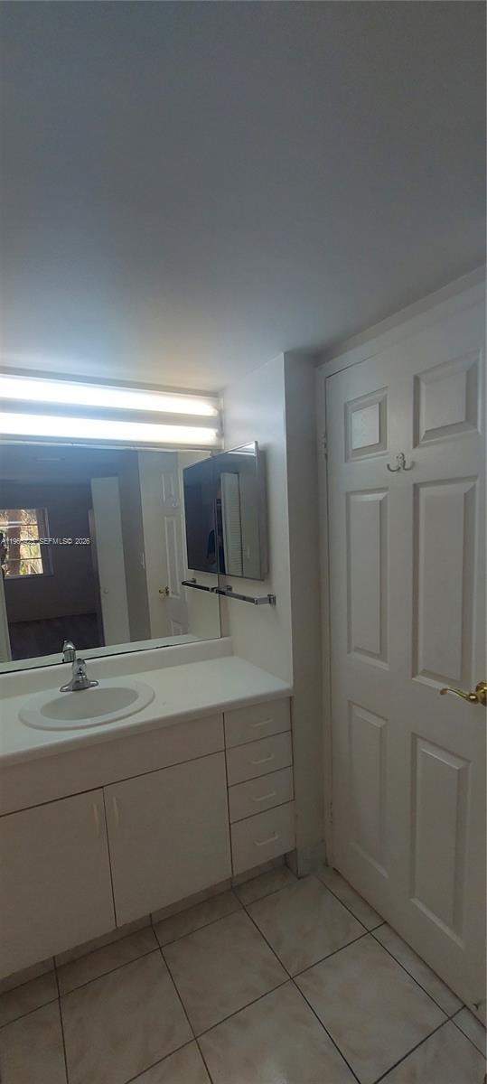 Building Photo - 4334 NW 9th Ave