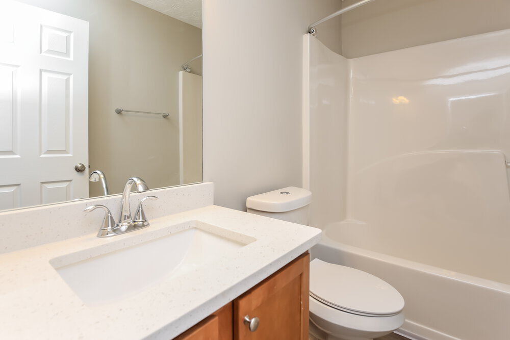 Building Photo - 557 Michael Cir