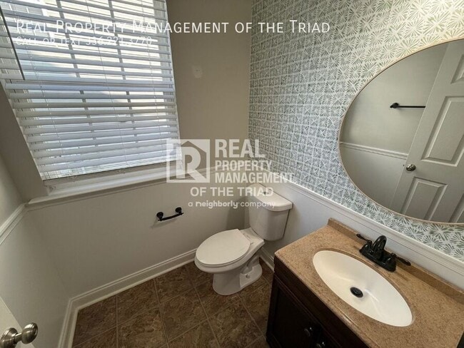 Building Photo - 6106 Boxelder Cove